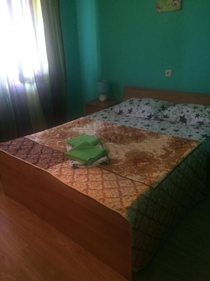 Изабелла Otel Pitsunda Dış mekan fotoğraf
